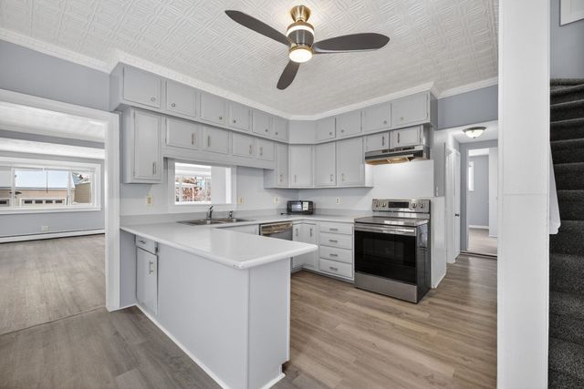 36 Essex Street, Manchester, NH 03102