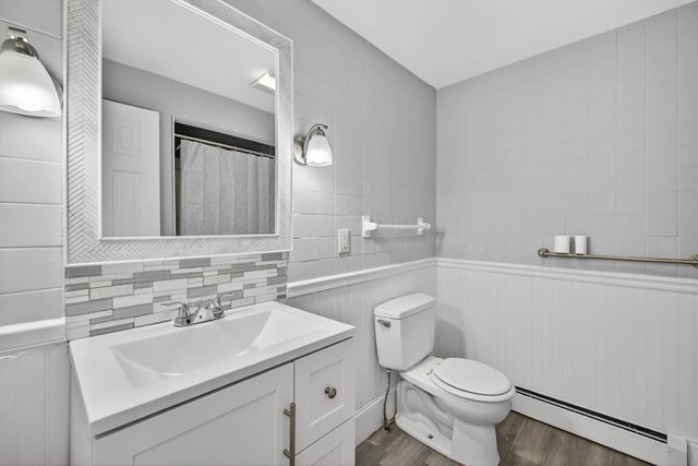 36 Essex Street, Manchester, NH 03102