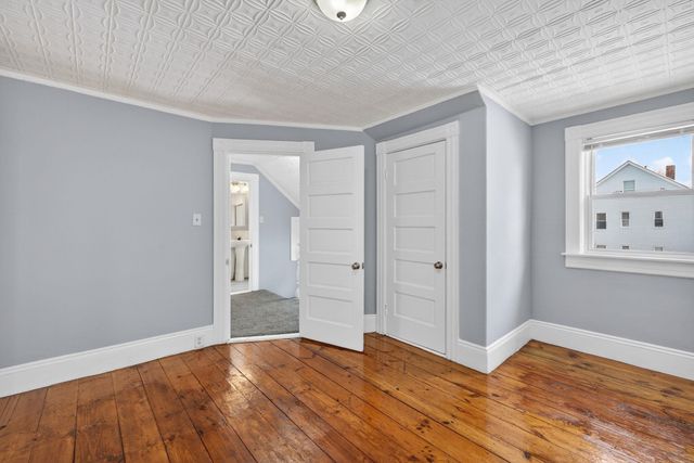 36 Essex Street, Manchester, NH 03102