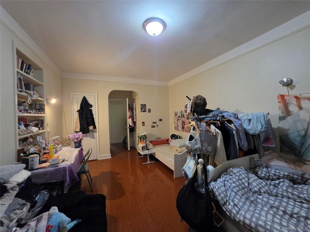 43-55 Kissena Boulevard 1H, Flushing, NY 11355