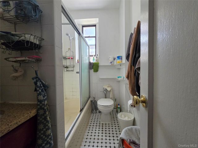 43-55 Kissena Boulevard 1H, Flushing, NY 11355