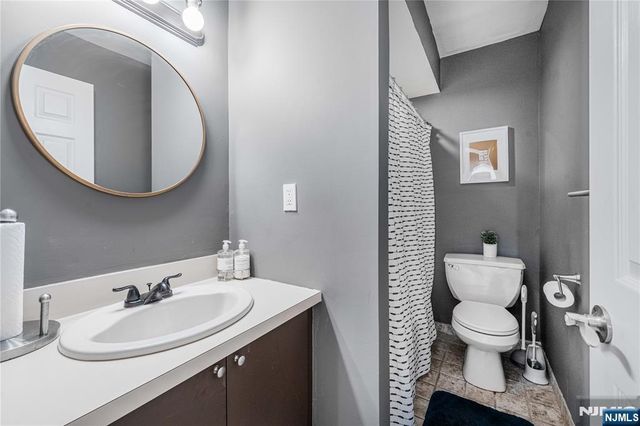 7430 Kennedy Boulevard 304, North Bergen, NJ 07047