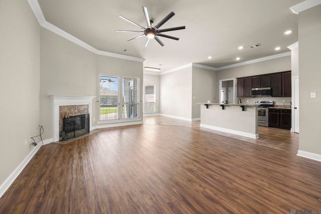 42500 Wynstone Dr, Prairieville, LA 70769