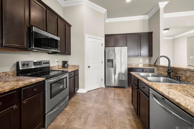 42500 Wynstone Dr, Prairieville, LA 70769