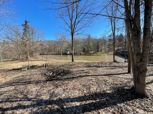 7611 68th Street SE, Caledonia, MI 49316