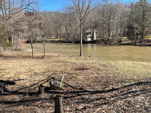 7611 68th Street SE, Caledonia, MI 49316