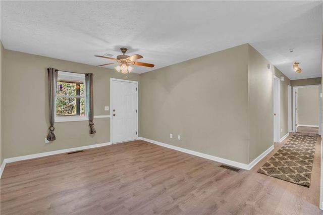 146 Moody Farm Road, Newnan, GA 30263