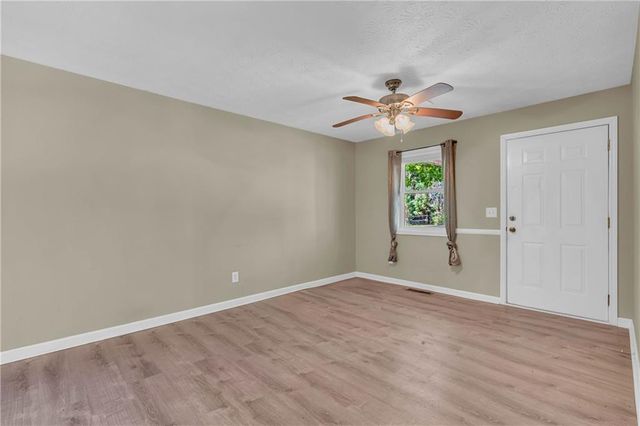 146 Moody Farm Road, Newnan, GA 30263