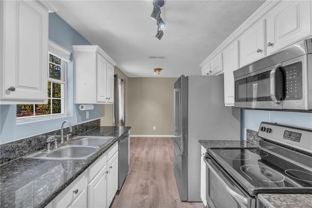 146 Moody Farm Road, Newnan, GA 30263