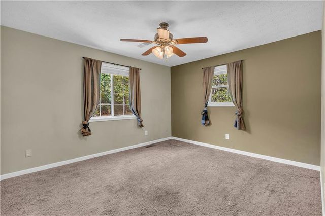 146 Moody Farm Road, Newnan, GA 30263