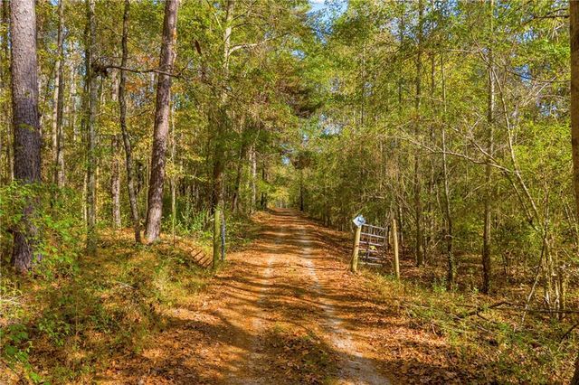 146 Moody Farm Road, Newnan, GA 30263