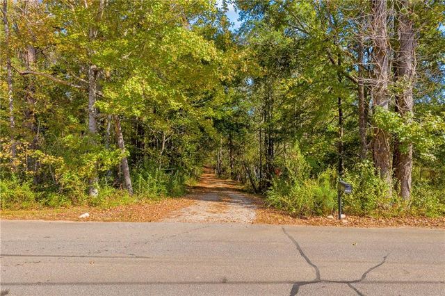 146 Moody Farm Road, Newnan, GA 30263