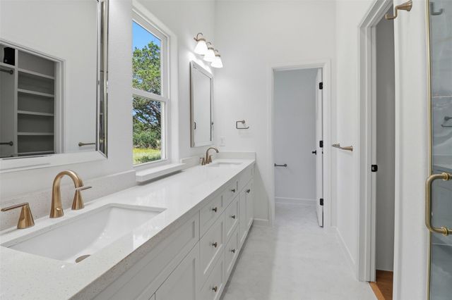 1407 Swallow, Horseshoe Bay, TX 78657
