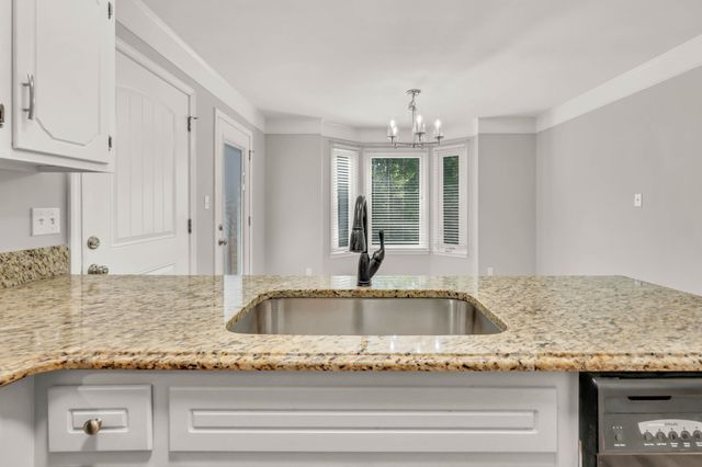 2803 Prince Dr, Clarksville, TN 37043