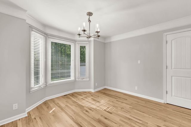 2803 Prince Dr, Clarksville, TN 37043