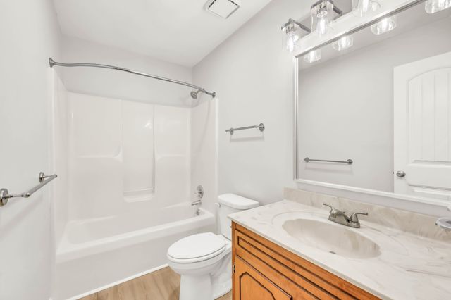 2803 Prince Dr, Clarksville, TN 37043