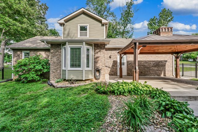 2803 Prince Dr, Clarksville, TN 37043