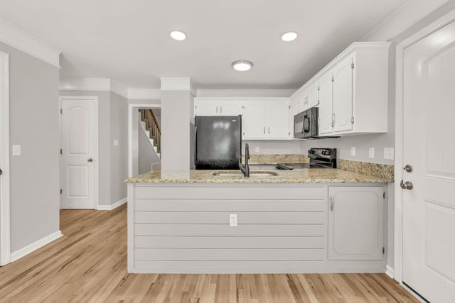 2803 Prince Dr, Clarksville, TN 37043