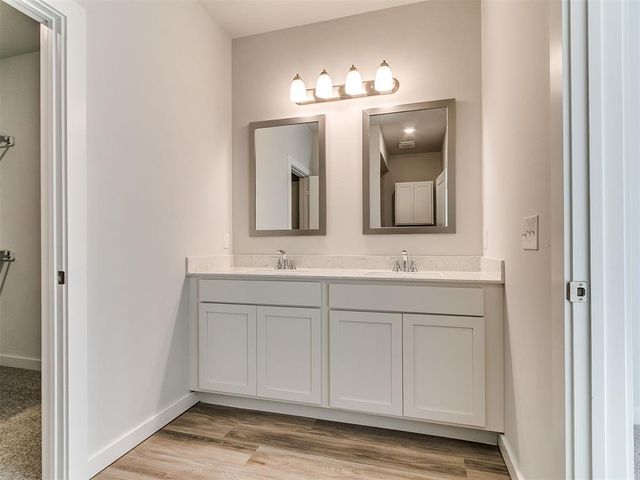 9801 Livingston Road, Edmond, OK 73025