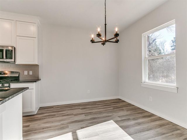 9801 Livingston Road, Edmond, OK 73025