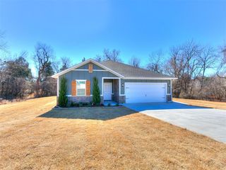 9801 Livingston Road, Edmond, OK 73025