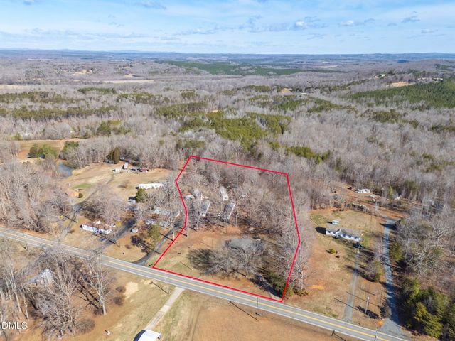 5513 Nc Highway 700, Eden, NC 27288