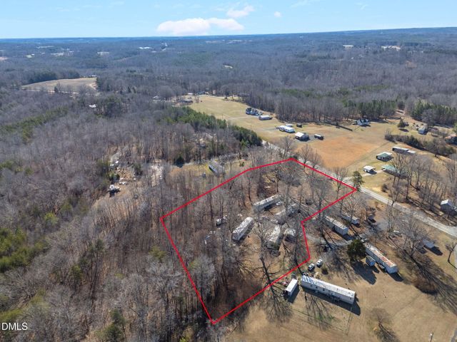5513 Nc Highway 700, Eden, NC 27288