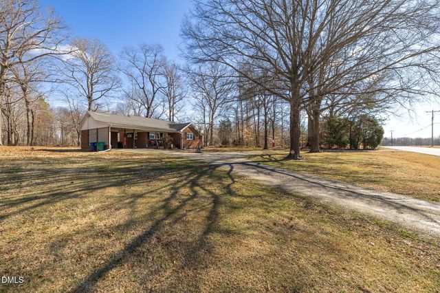 5513 Nc Highway 700, Eden, NC 27288