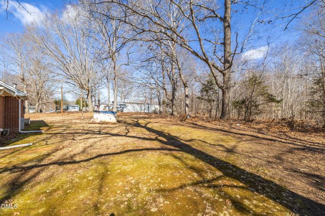 5513 Nc Highway 700, Eden, NC 27288