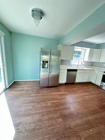9124 CROOM RD, Upper Marlboro, MD 20772