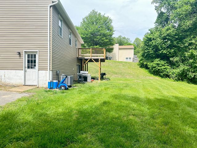 9124 CROOM RD, Upper Marlboro, MD 20772