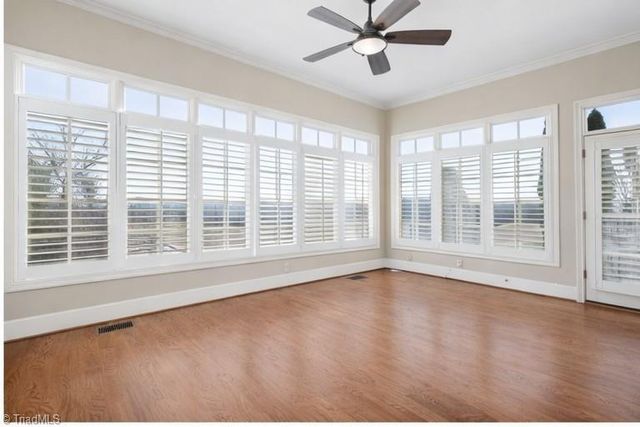 39 Creswell Manor Drive, Greensboro, NC 27407