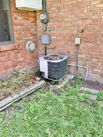 743 N Jones Road, Essexville, MI 48732