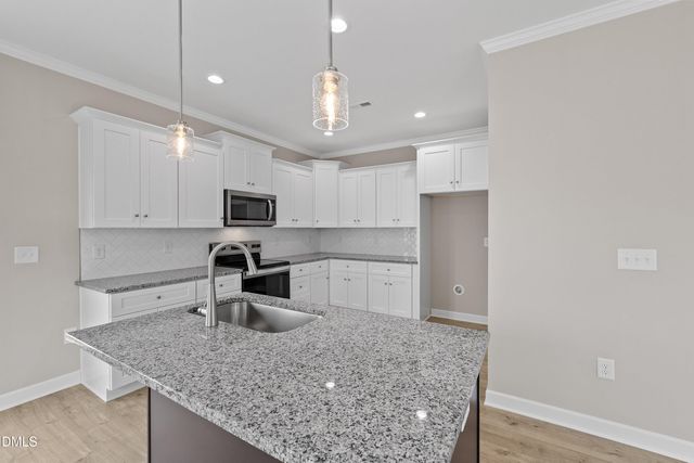 926 Micro W Road, Selma, NC 27576