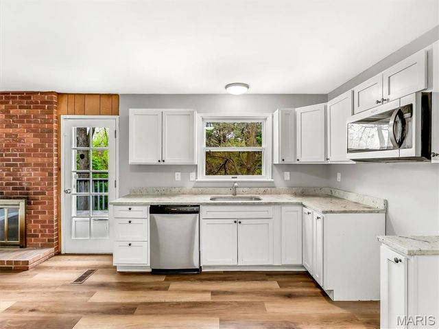 12967 Vanderwood Drive, Black Jack, MO 63033