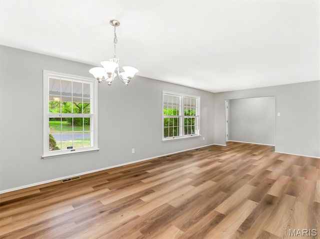 12967 Vanderwood Drive, Black Jack, MO 63033