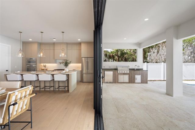 1425 W YALE STREET, Orlando, FL 32804