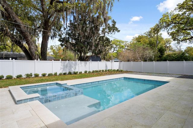 1425 W YALE STREET, Orlando, FL 32804