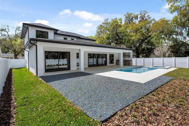 1425 W YALE STREET, Orlando, FL 32804