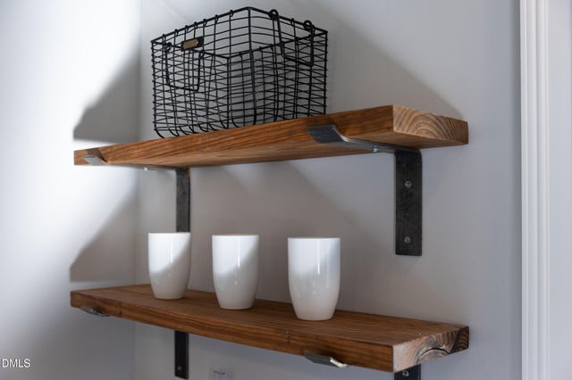 101 S Briggs Avenue, Durham, NC 27703