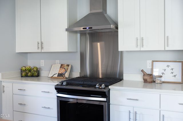 101 S Briggs Avenue, Durham, NC 27703