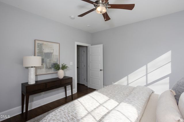 101 S Briggs Avenue, Durham, NC 27703