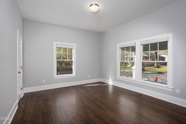 101 S Briggs Avenue, Durham, NC 27703