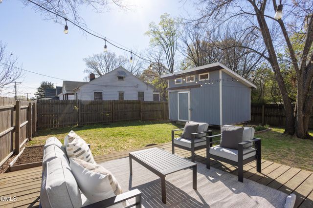 101 S Briggs Avenue, Durham, NC 27703