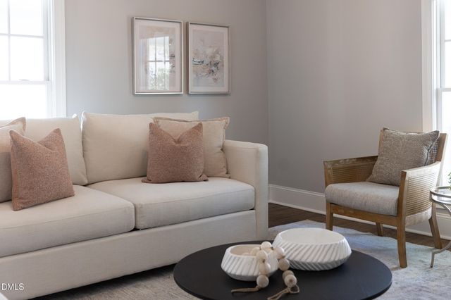 101 S Briggs Avenue, Durham, NC 27703