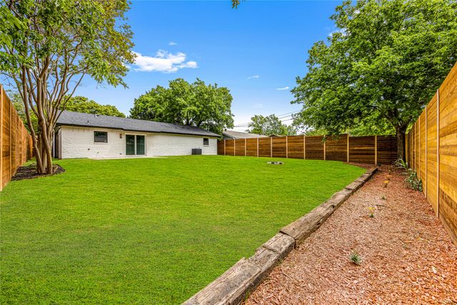 1202 Hillwood Drive, Lewisville, TX 75067