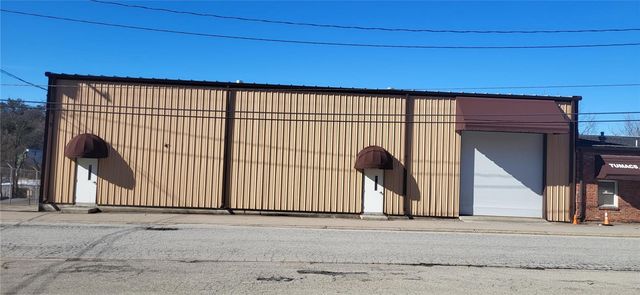 50 Terence Dr, Pleasant Hills, PA 15236