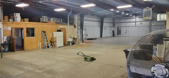 50 Terence Dr, Pleasant Hills, PA 15236