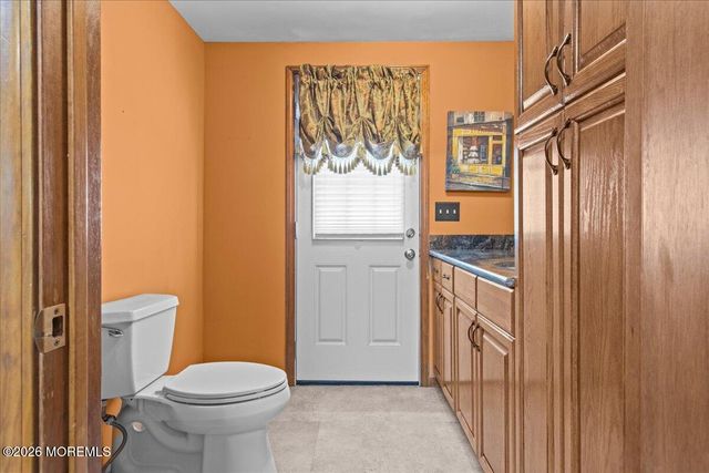 1652 White Water Court, Toms River, NJ 08755