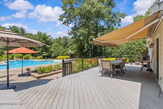 1652 White Water Court, Toms River, NJ 08755